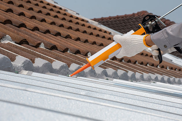 Bondzil weather silicone sealant for clay roof tiles and aluminium roof joints