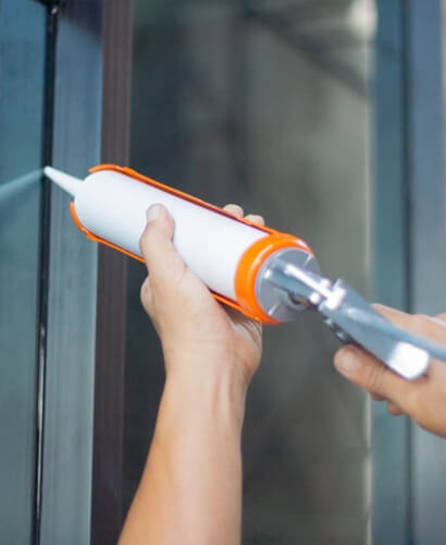Silicone sealant for window frames and doors